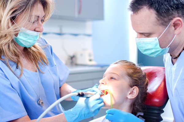 FAQs About What To Expect From A Dental Checkup For Kids