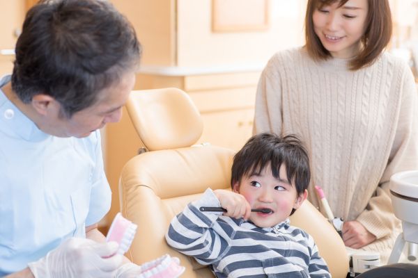 Preventing Childhood Tooth Decay: Tips From A Pediatric Dentist